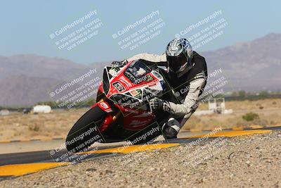 media/Oct-08-2022-SoCal Trackdays (Sat) [[1fc3beec89]]/Turn 9 Inside (10am)/